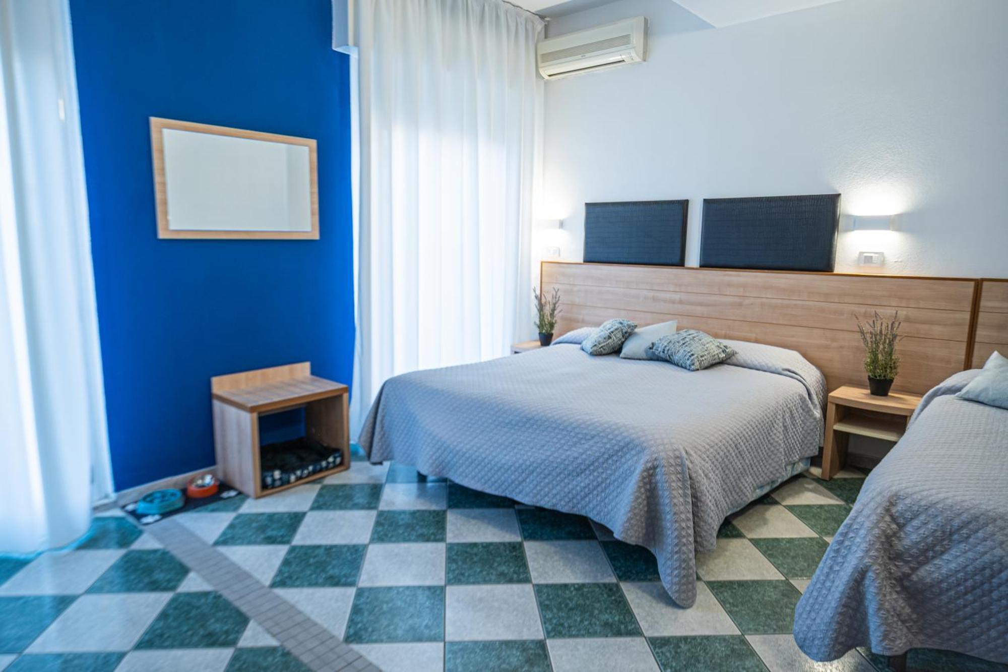 Hotel Aldebaran Rimini Extérieur photo